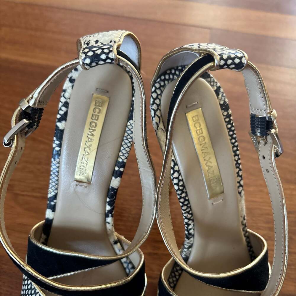 Bcbgmaxazria Olinda Python Snakeskin Print Criss-… - image 3